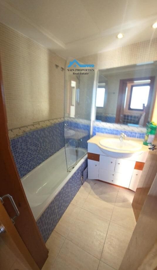 2 quarto Apartamento para venda em Benidorm com piscina - 255 000 € (Ref: 9446302)
