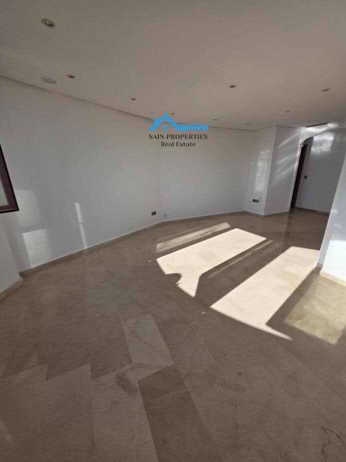 2 quarto Apartamento para venda em Benidorm com piscina - 255 000 € (Ref: 9446302)