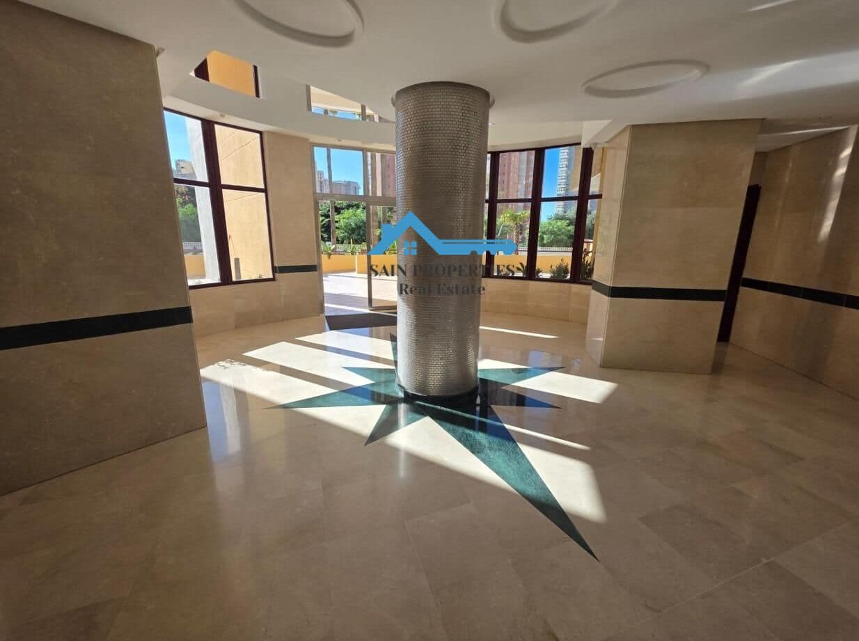 2 quarto Apartamento para venda em Benidorm com piscina - 255 000 € (Ref: 9446302)