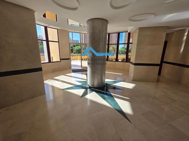 2 quarto Apartamento para venda em Benidorm com piscina - 255 000 € (Ref: 9446302)