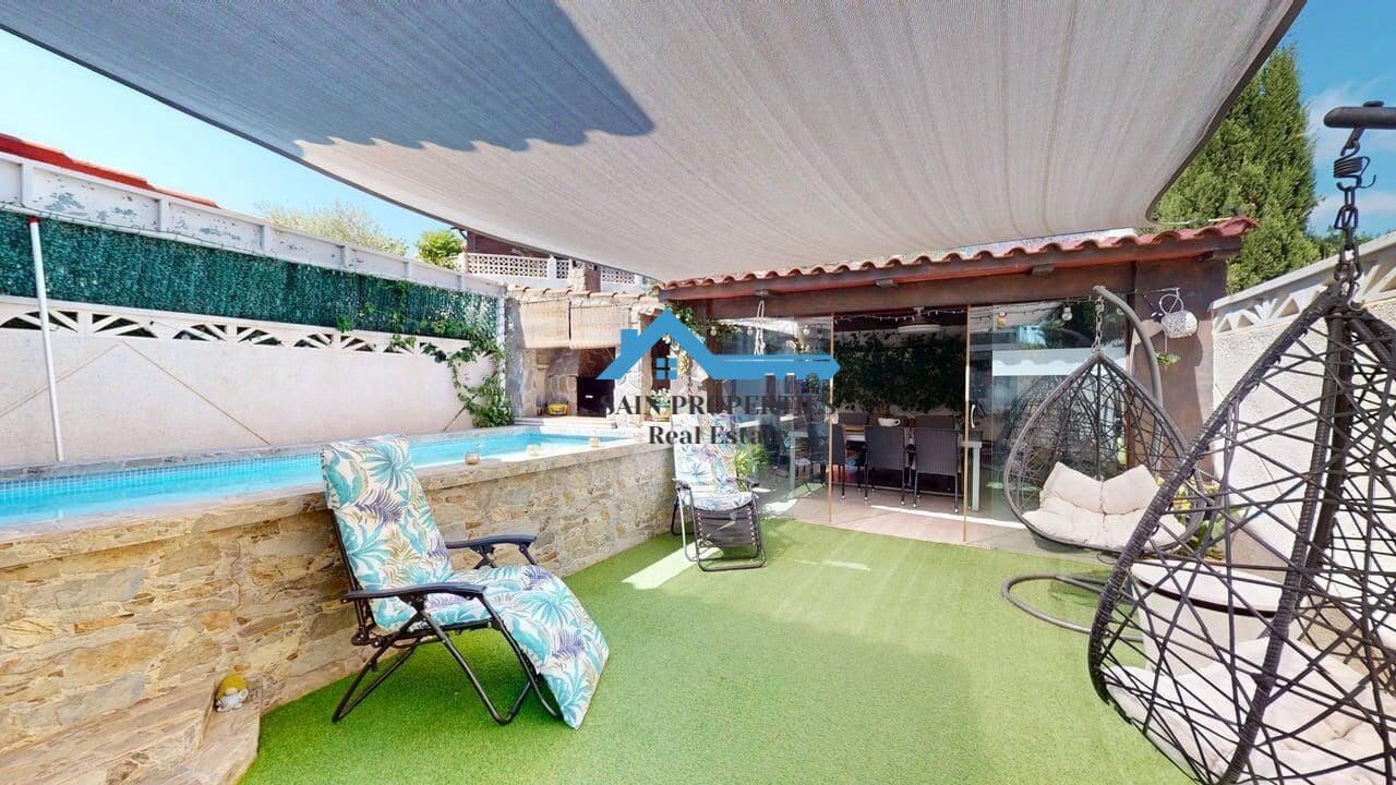 4 sovrum Semi-fristående Villa till salu i La Nucia med pool garage - 378 500 € (Ref: 9446303)