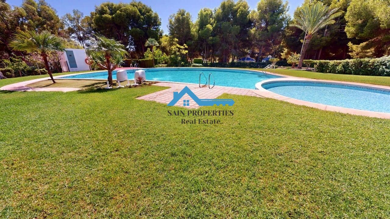 4 sovrum Semi-fristående Villa till salu i La Nucia med pool garage - 378 500 € (Ref: 9446303)