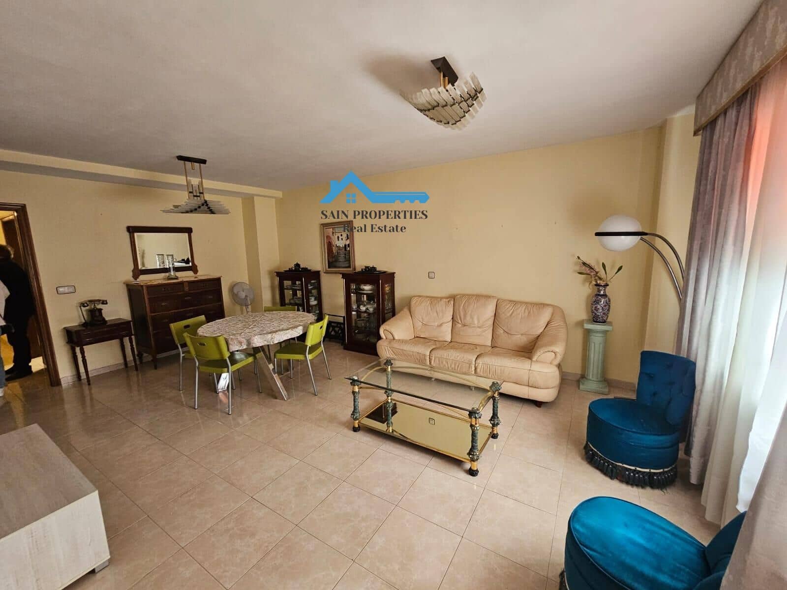 3 bedroom Flat for sale in Alfaz del Pi / L'Alfas del Pi - € 255,000 (Ref: 9450593)