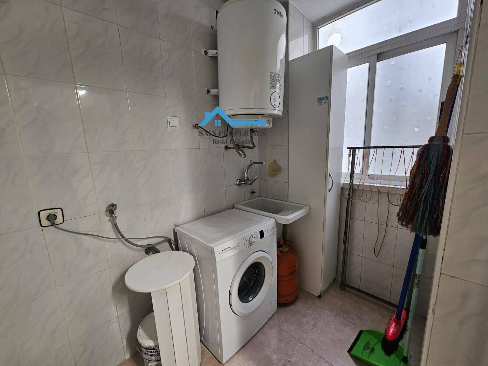 3 bedroom Flat for sale in Alfaz del Pi / L'Alfas del Pi - € 255,000 (Ref: 9450593)