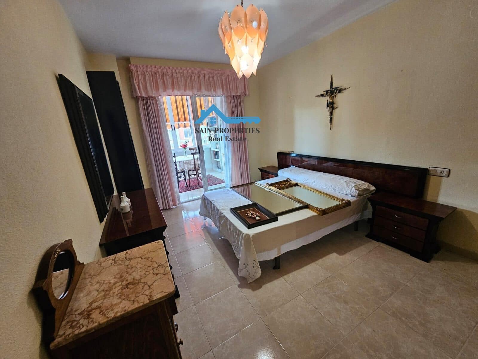 3 bedroom Flat for sale in Alfaz del Pi / L'Alfas del Pi - € 255,000 (Ref: 9450593)