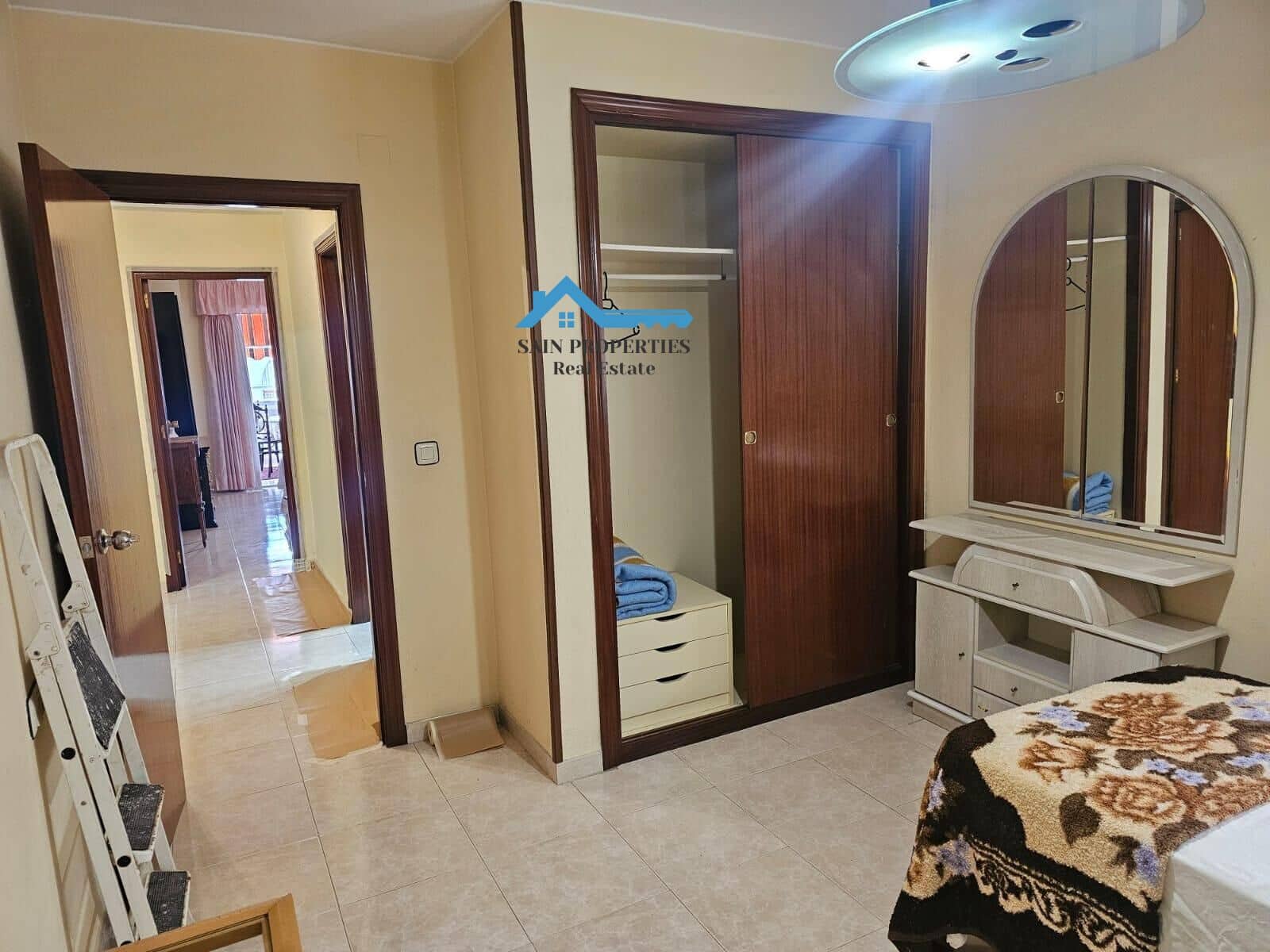 3 bedroom Flat for sale in Alfaz del Pi / L'Alfas del Pi - € 255,000 (Ref: 9450593)