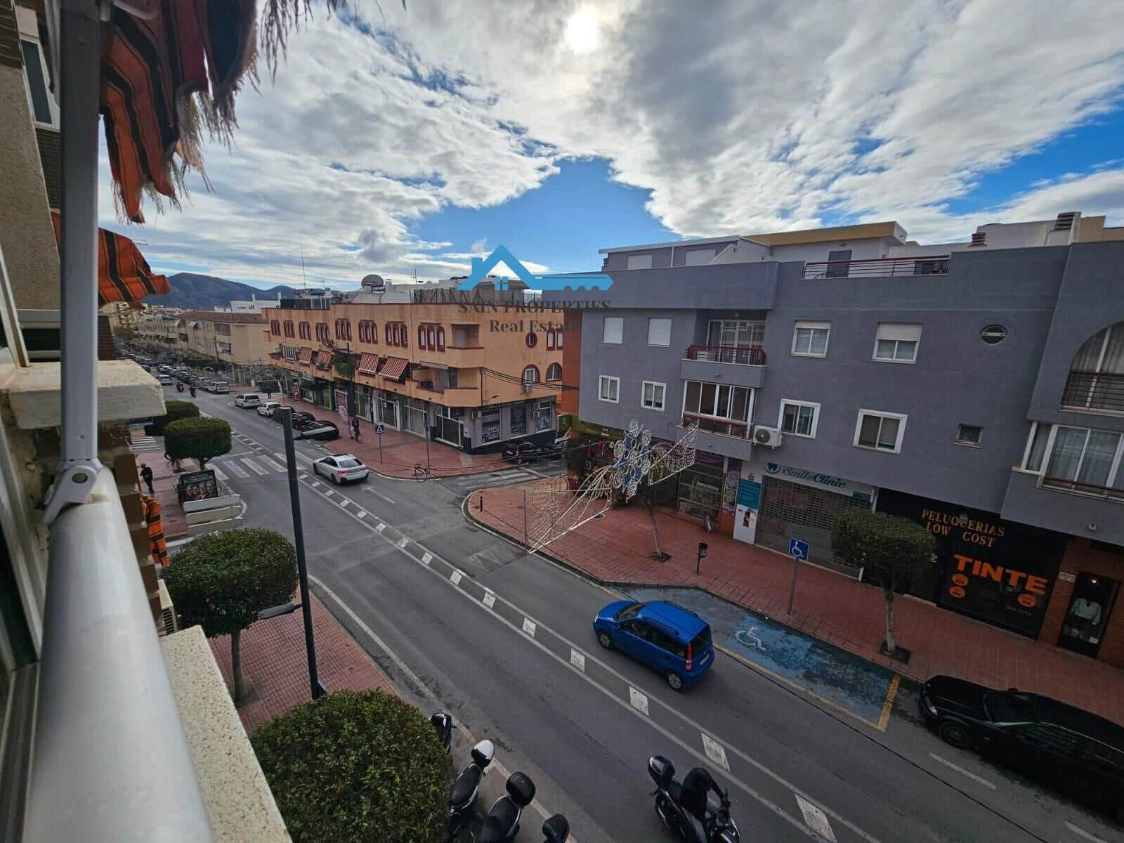 3 bedroom Flat for sale in Alfaz del Pi / L'Alfas del Pi - € 255,000 (Ref: 9450593)