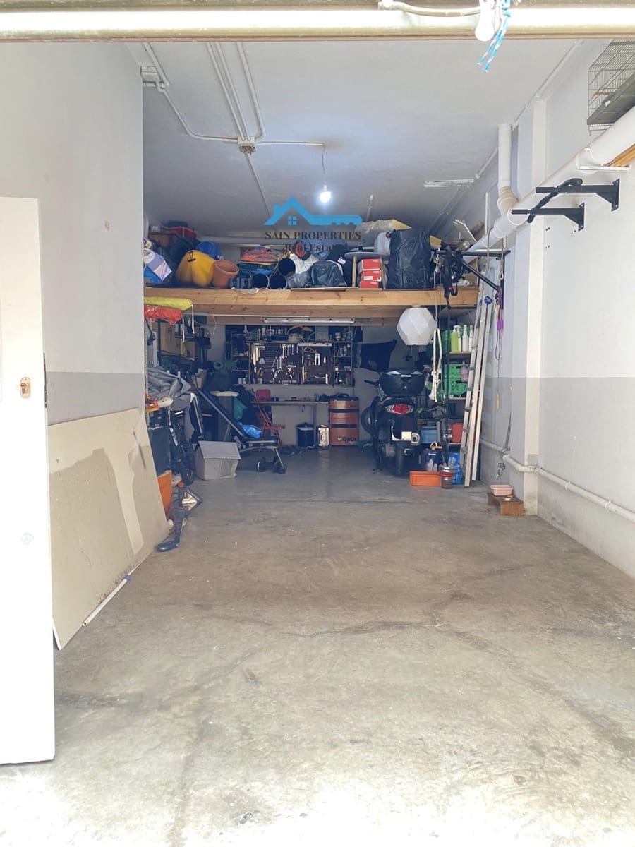 2 makuuhuone Huoneisto myytävänä paikassa Chirles mukana 
autotalli - 195 000 € (Ref: 9452094)