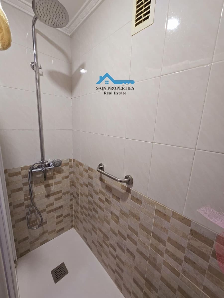 2 sovrum Lägenhet till salu i Benidorm med pool - 238 700 € (Ref: 9452095)