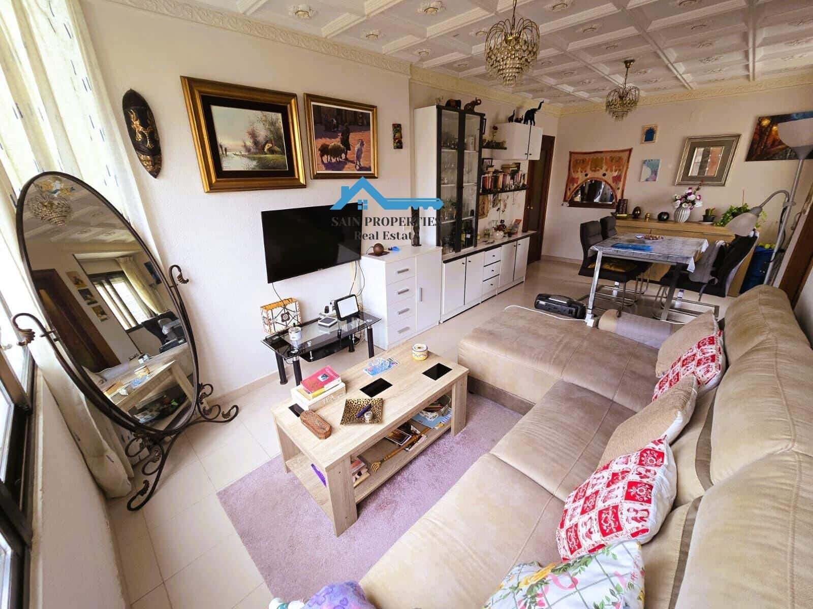 2 sovrum Lägenhet till salu i Benidorm med pool - 238 700 € (Ref: 9452095)