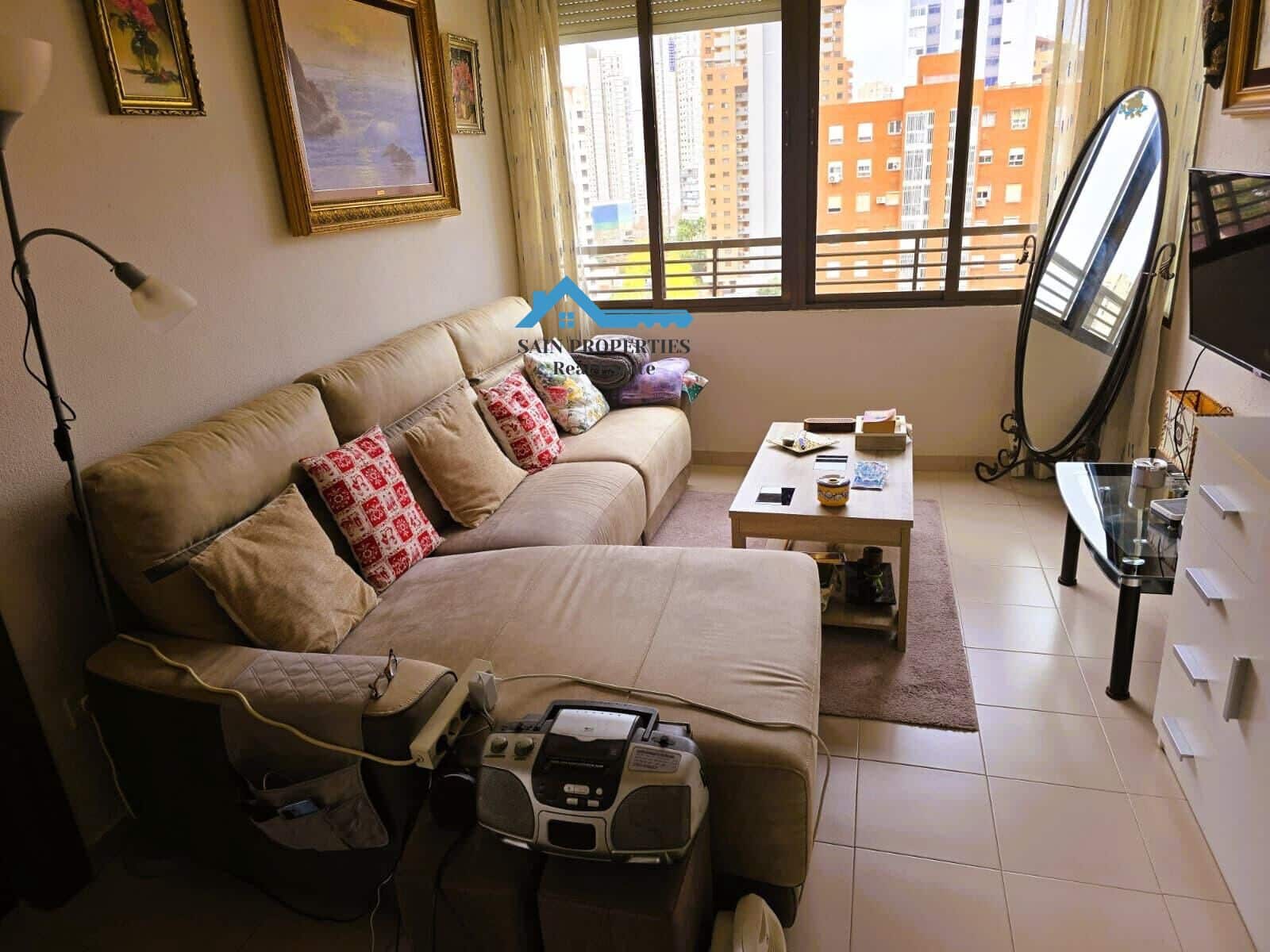 2 sovrum Lägenhet till salu i Benidorm med pool - 238 700 € (Ref: 9452095)
