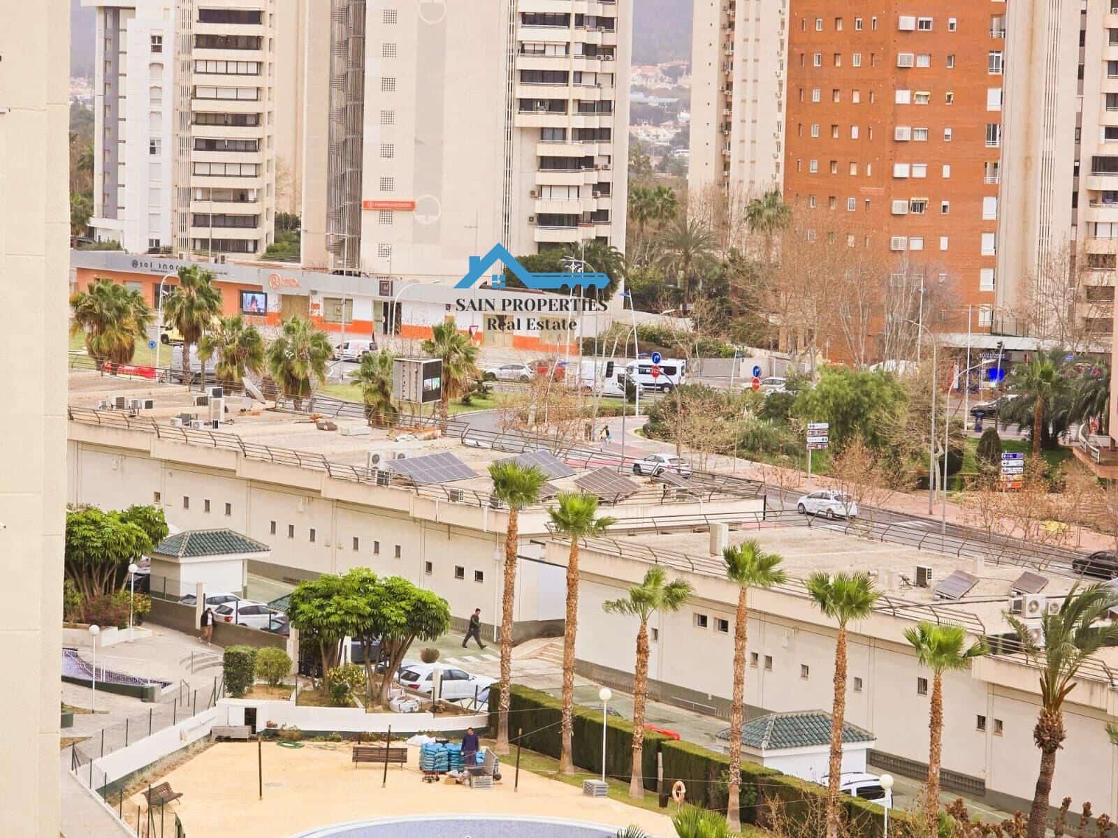 2 sovrum Lägenhet till salu i Benidorm med pool - 238 700 € (Ref: 9452095)