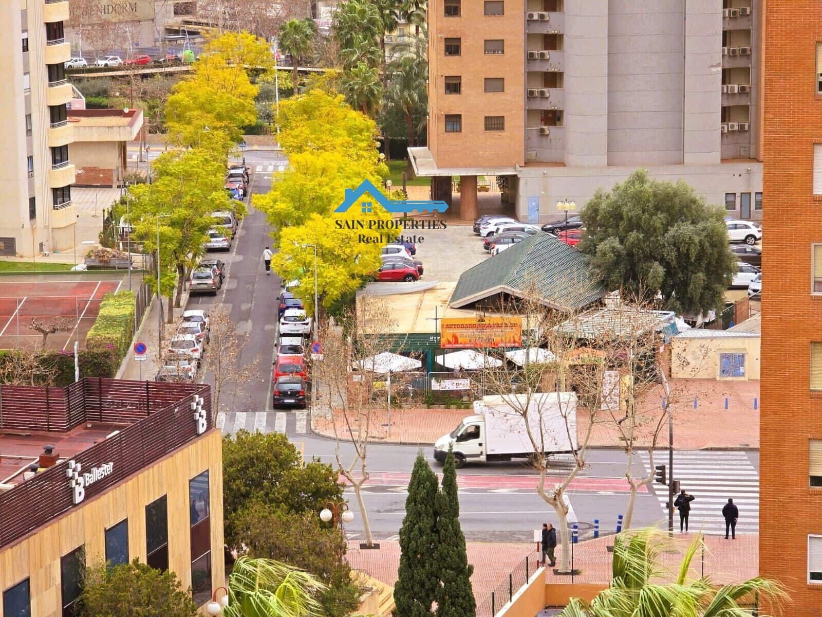 2 sovrum Lägenhet till salu i Benidorm med pool - 238 700 € (Ref: 9452095)