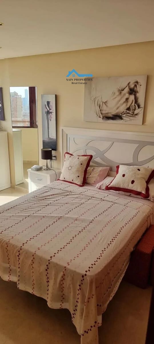 Apartamento de 2 habitaciones en Benidorm en venta con piscina garaje - 317.000 € (Ref: 9462055)