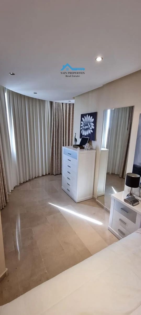Apartamento de 2 habitaciones en Benidorm en venta con piscina garaje - 317.000 € (Ref: 9462055)