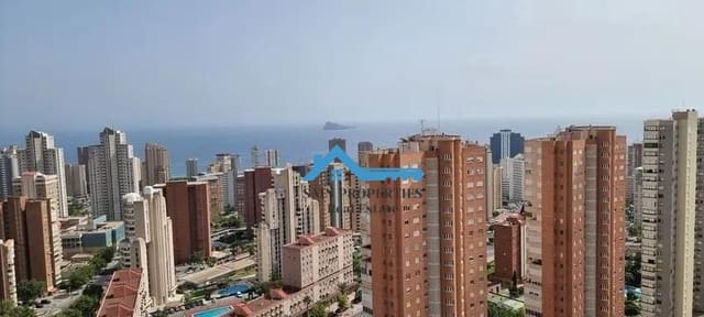 Apartamento de 2 habitaciones en Benidorm en venta con piscina garaje - 317.000 € (Ref: 9462055)