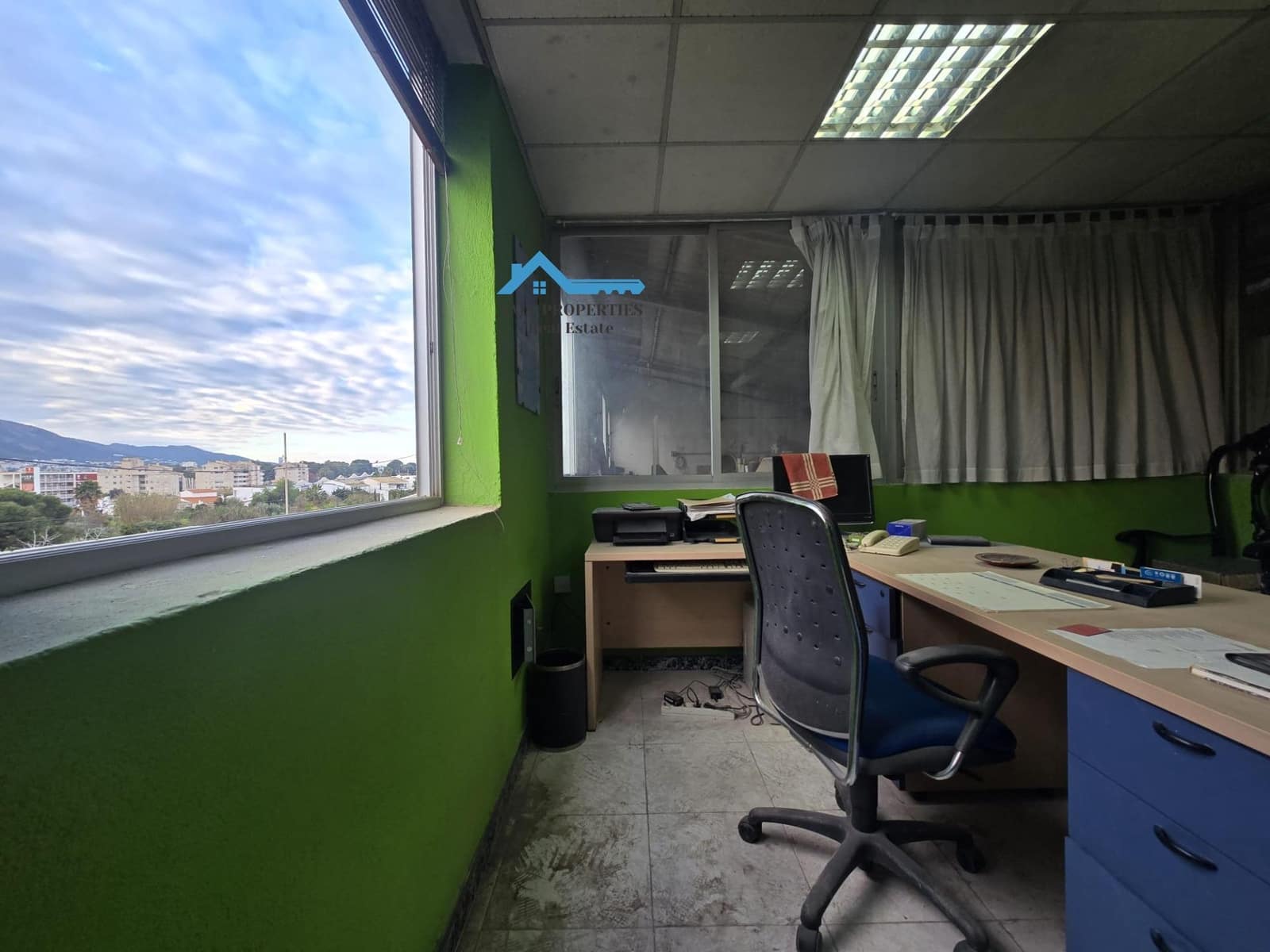 Business for sale in Altea - € 292,000 (Ref: 9518875)