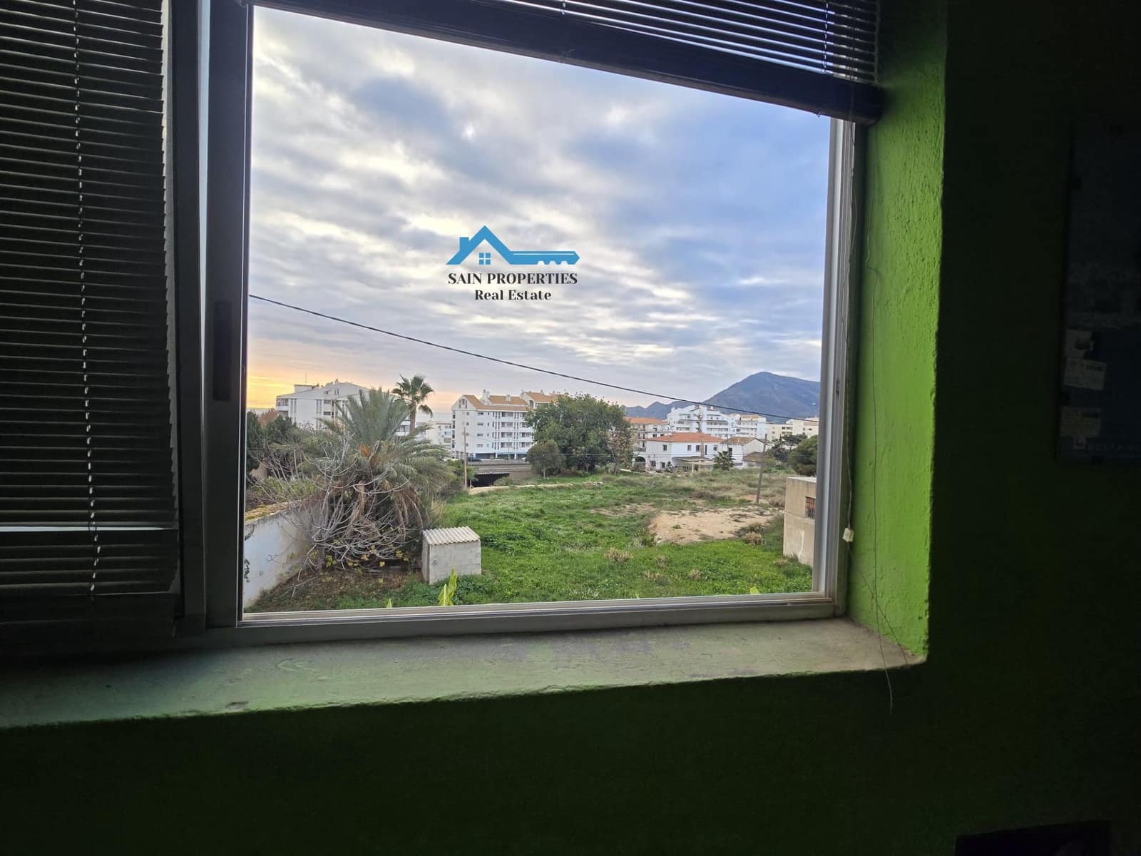 Business for sale in Altea - € 292,000 (Ref: 9518875)