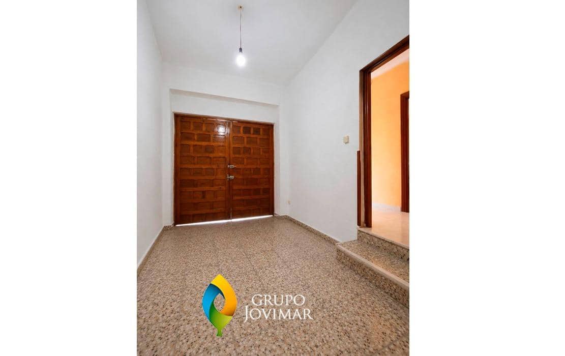 4 chambre Appartement à vendre à Guadix avec garage - 125 000 € (Ref: 10003814)
