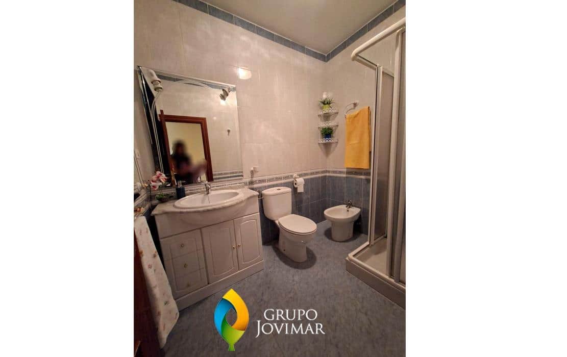 4 chambre Appartement à vendre à Guadix avec garage - 125 000 € (Ref: 10003814)
