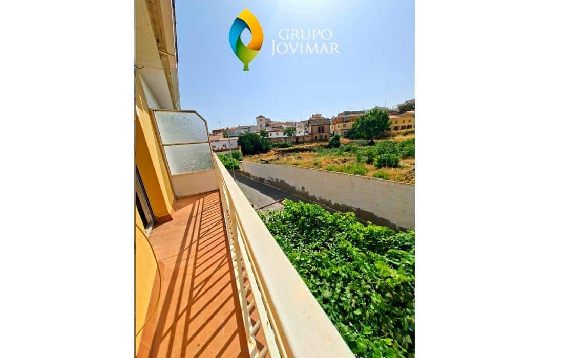 4 chambre Appartement à vendre à Guadix avec garage - 125 000 € (Ref: 10003814)