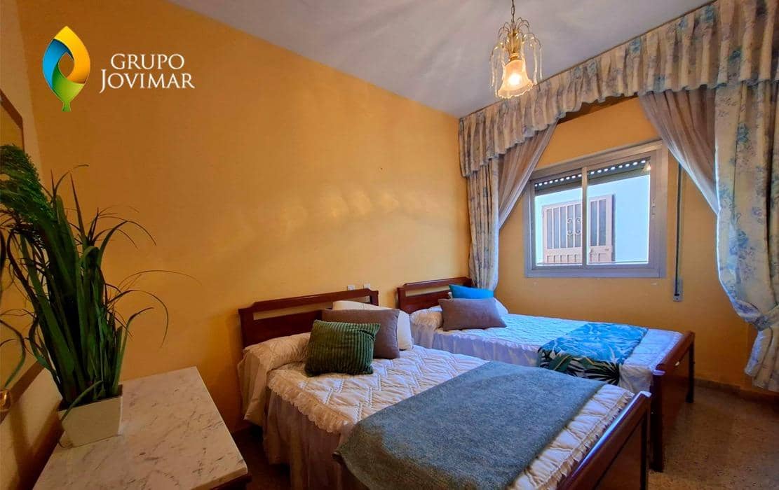 4 chambre Appartement à vendre à Guadix avec garage - 125 000 € (Ref: 10003814)