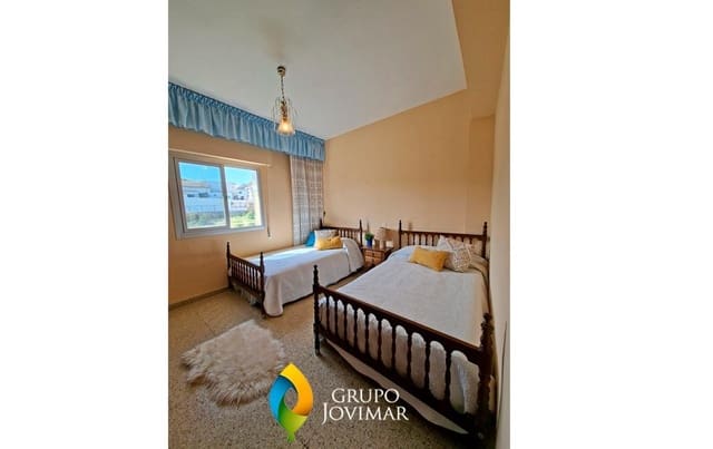 4 chambre Appartement à vendre à Guadix avec garage - 125 000 € (Ref: 10003814)