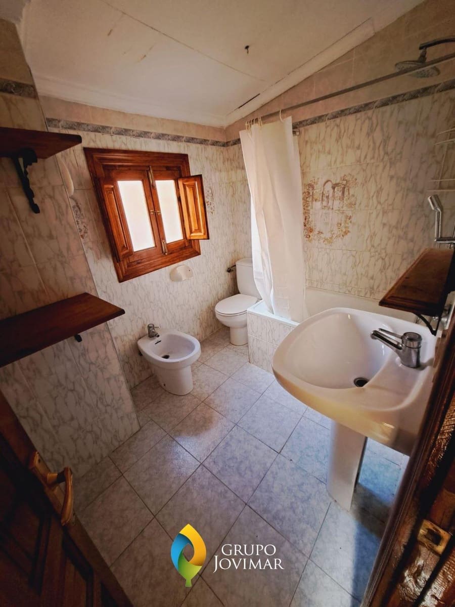 6 soveværelse Byhus til salg i Jerez del Marquesado - € 69.900 (Ref: 8020932)