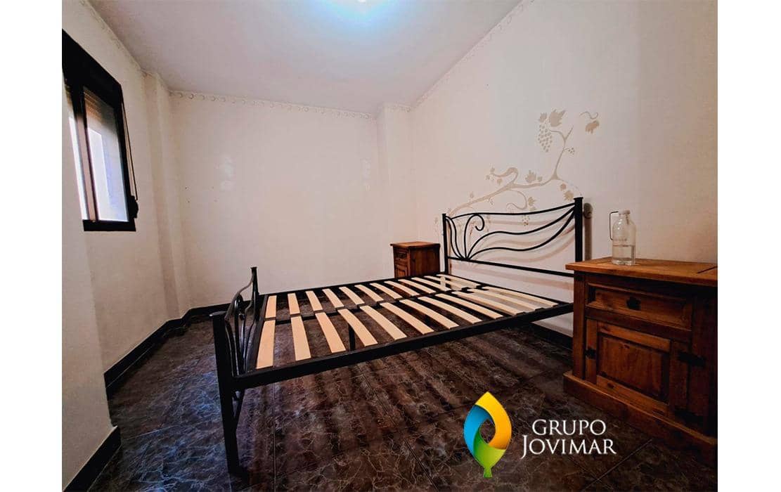 6 bedroom Townhouse for sale in Jerez del Marquesado - € 66,500 (Ref: 8020932)