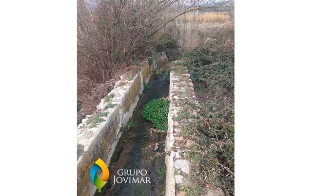 Grunde uden byggetilladelser til salg i Caniles - € 67.000 (Ref: 8020951)