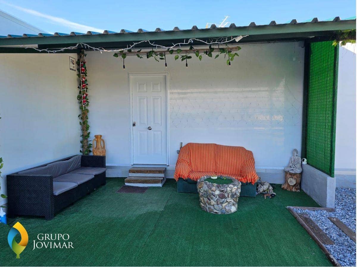 Grunde uden byggetilladelser til salg i Gor - € 2.100.000 (Ref: 8040123)