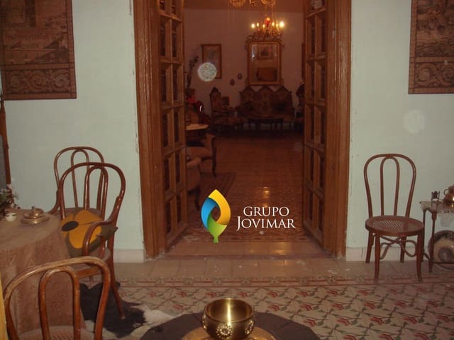 Finca/Hus på landet till salu i Baza - 220 000 € (Ref: 8472484)