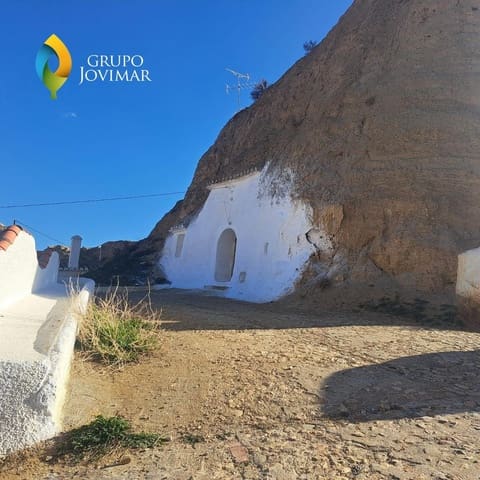 6 soverom Hus til salgs i Guadix - € 21 630 (Ref: 8815907)