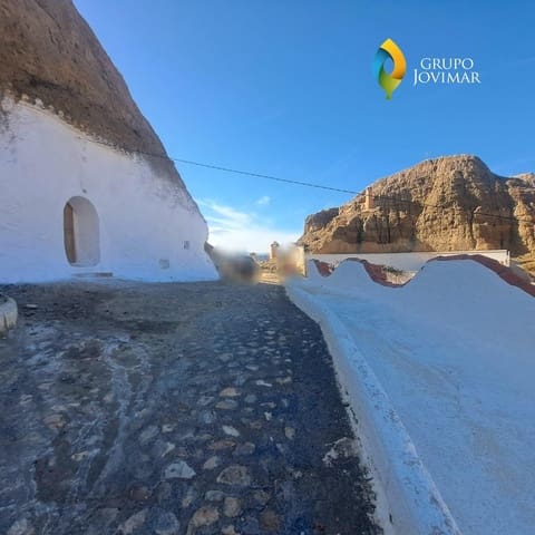 6 sypialnia Dom na sprzedaż w Guadix - 18 900 € (Ref: 8815907)