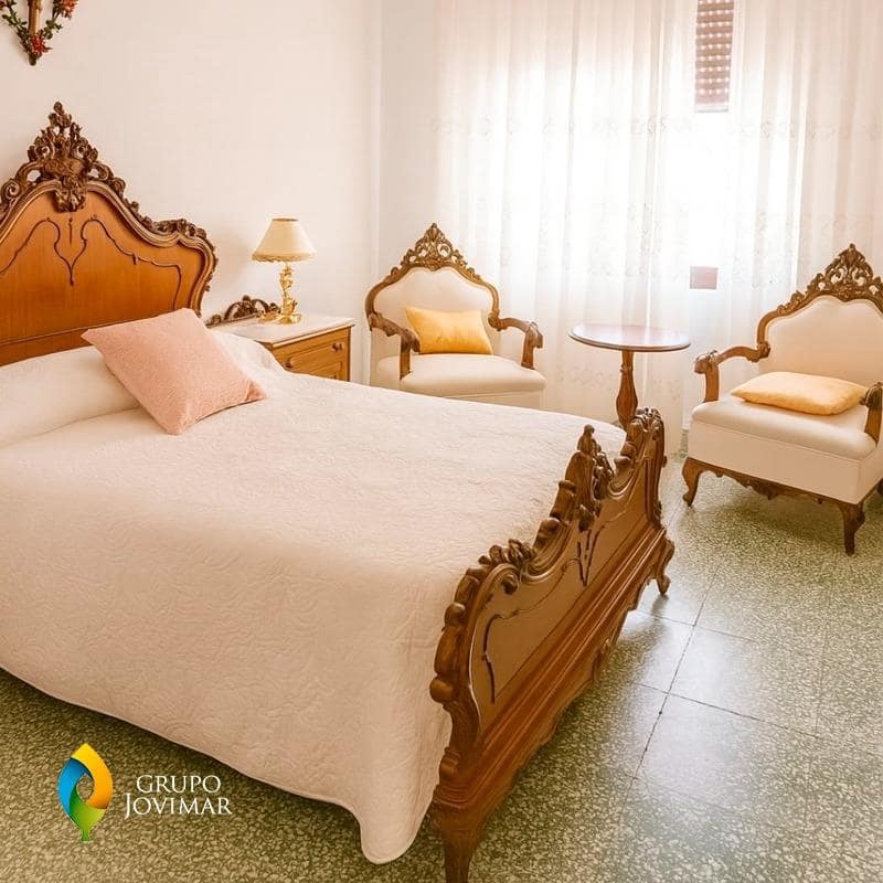 4 sypialnia Apartament na sprzedaż w Guadix z garażem - 155 000 € (Ref: 9051164)