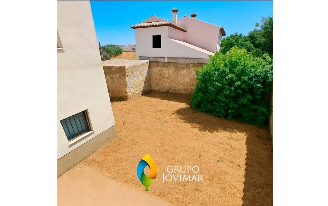 4 soveværelse Lejlighed til salg i Guadix med garage - € 155.000 (Ref: 9051164)