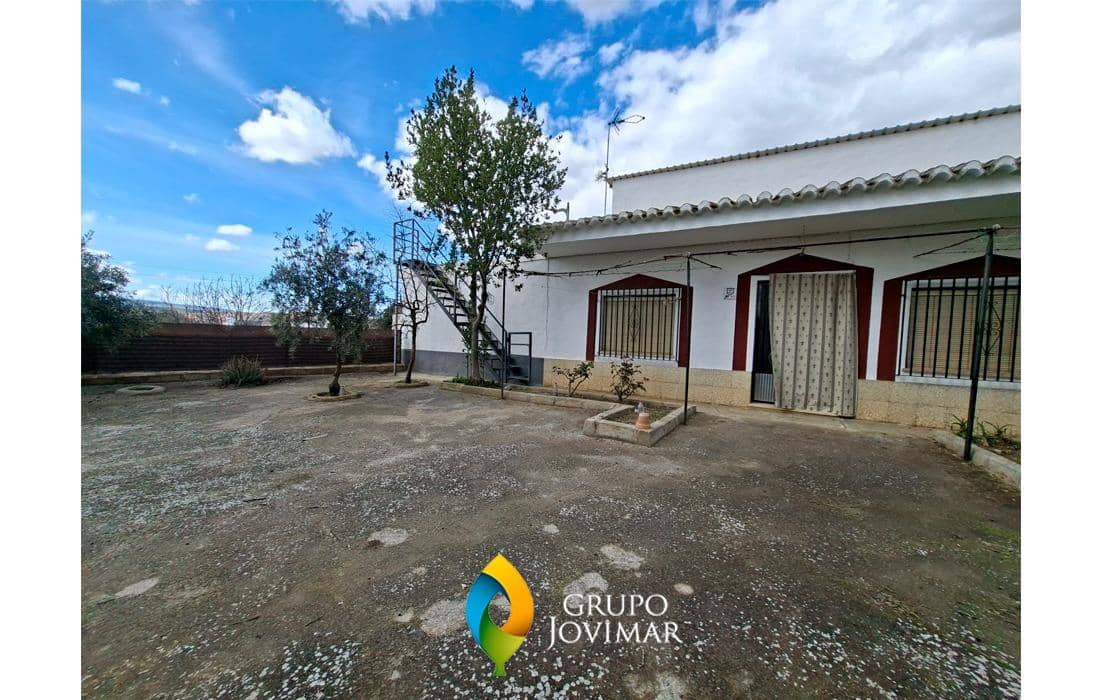 4 chambre Villa/Maison à vendre à Purullena avec garage - 134 260 € (Ref: 9335159)