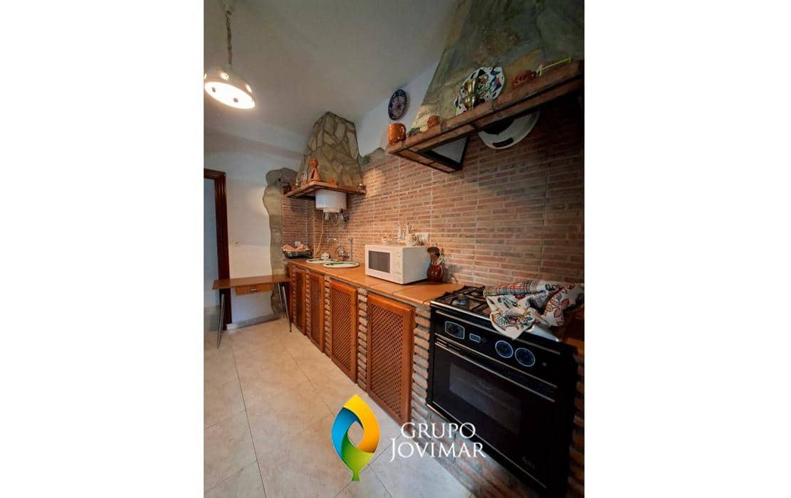 4 chambre Villa/Maison à vendre à Purullena avec garage - 134 260 € (Ref: 9335159)