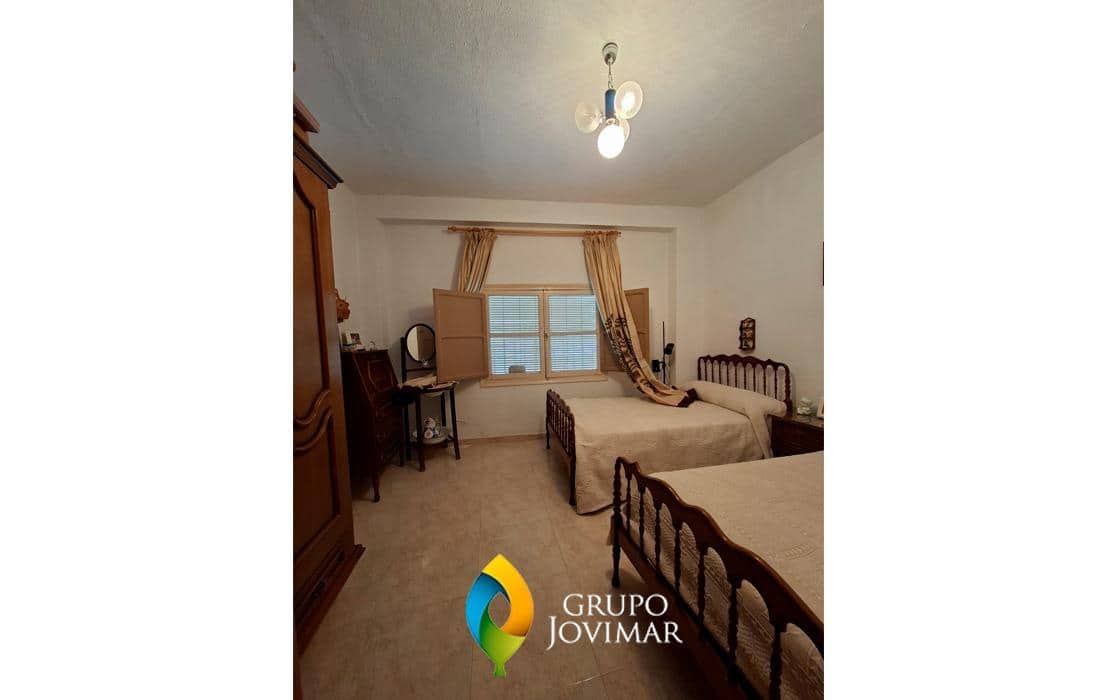 4 chambre Villa/Maison à vendre à Purullena avec garage - 134 260 € (Ref: 9335159)