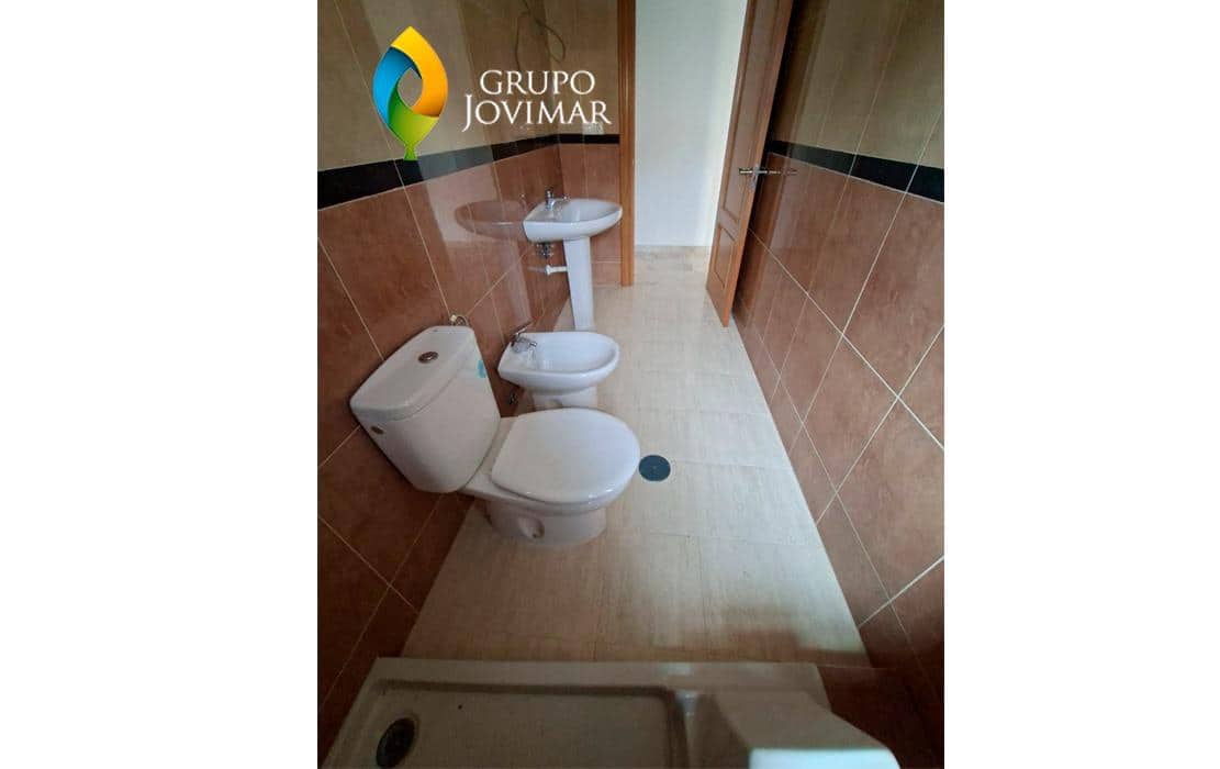 2 bedroom Flat for sale in Benalua de Guadix - € 59,840 (Ref: 9491601)