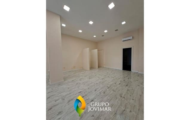 Local Comercial de 1 habitación en Guadix en alquiler - 800 € (Ref: 9504448)