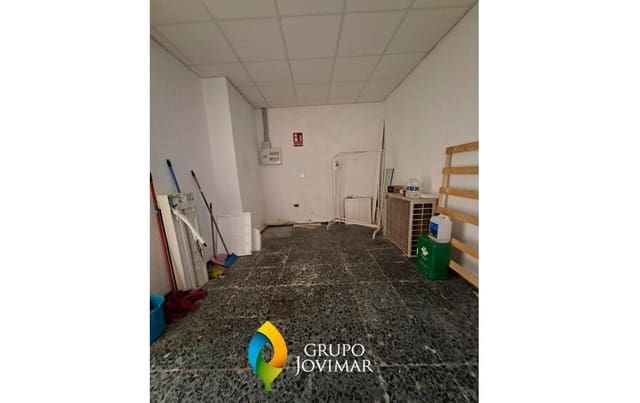 Local Comercial de 1 habitación en Guadix en alquiler - 800 € (Ref: 9504448)
