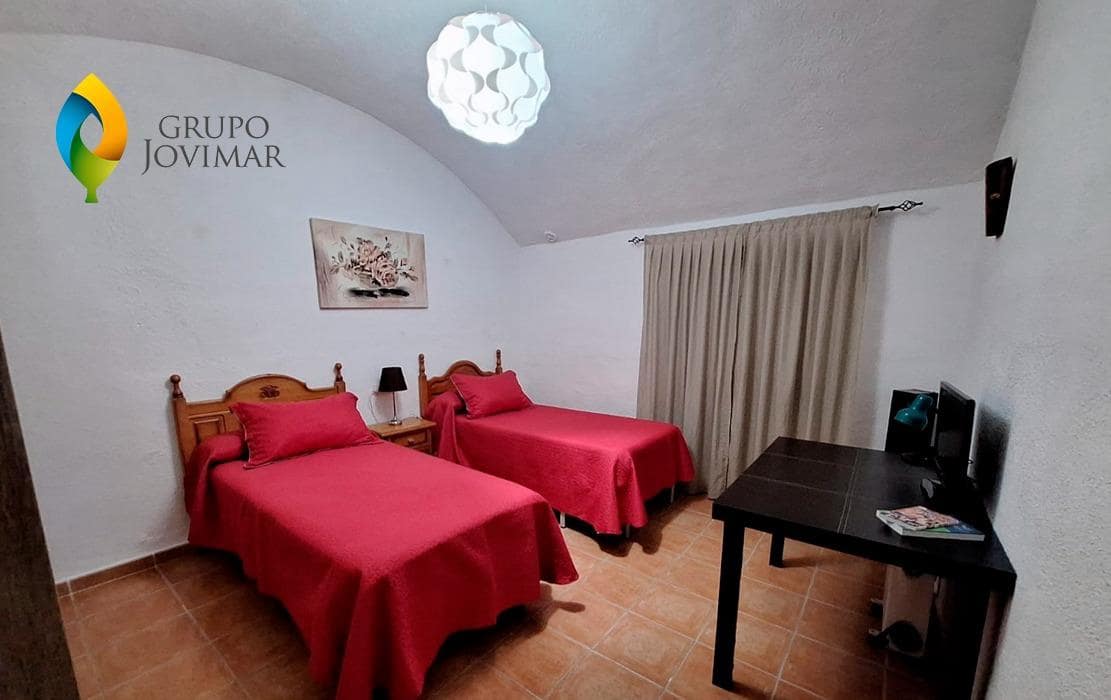 2 bedroom Finca/Country House for rent in Marchal - € 500 (Ref: 9509111)