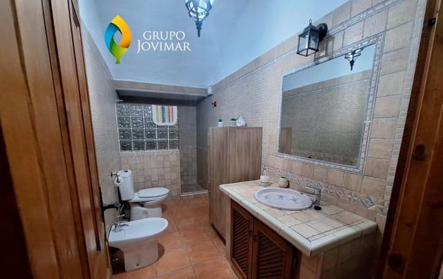 2 bedroom Finca/Country House for rent in Marchal - € 500 (Ref: 9509111)