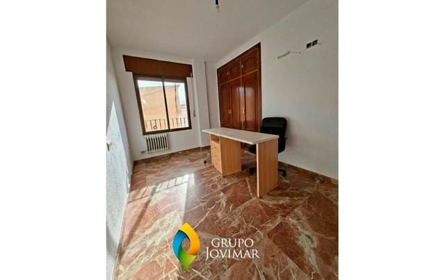 4 sovrum Lägenhet till salu i Guadix - 43 500 € (Ref: 9513530)