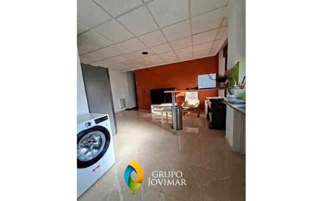 4 sovrum Lägenhet till salu i Guadix - 43 500 € (Ref: 9513530)