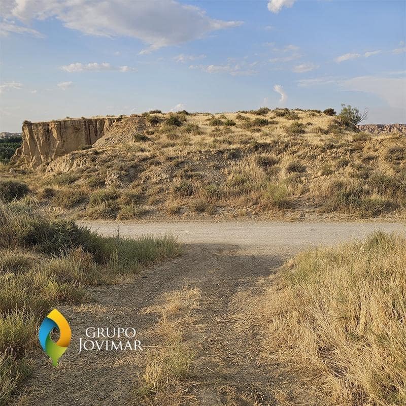 Mark till salu i Guadix - 58 500 € (Ref: 9530903)