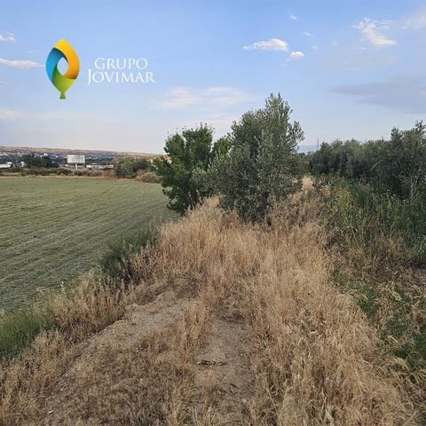 Mark till salu i Guadix - 58 500 € (Ref: 9530903)