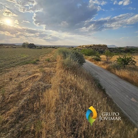 Mark till salu i Guadix - 58 500 € (Ref: 9530903)