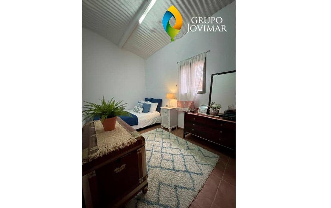 4 sovrum Finca/Hus på landet till salu i Graena med garage - 73 630 € (Ref: 9568967)